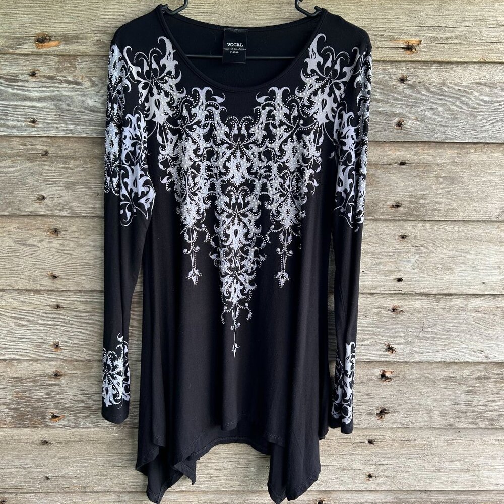 Vocal Women's Black Long Sleeve Rhinestone Tunic Top Size M